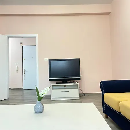 Apartment In Shkodra Exterior photo