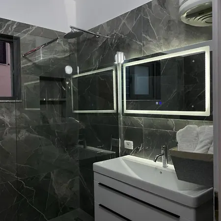 Apartment In Shkodra Exterior photo